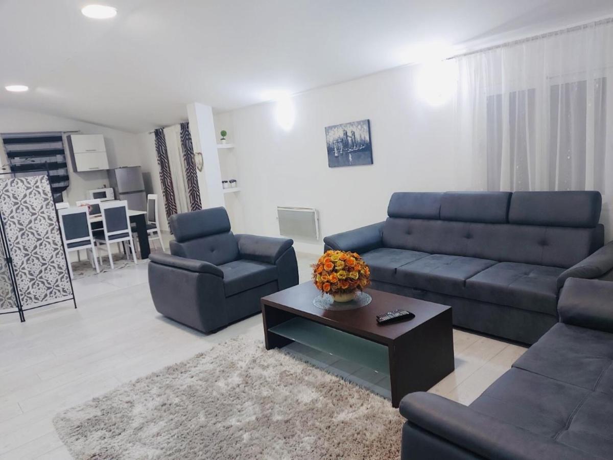 Apartman Mona Podgorica Zewnętrze zdjęcie